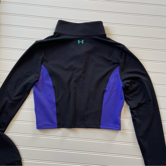 Like New Med Under Armour Dwayne Johnson Project Crop Black & Purple jacket. - Picture 3 of 6